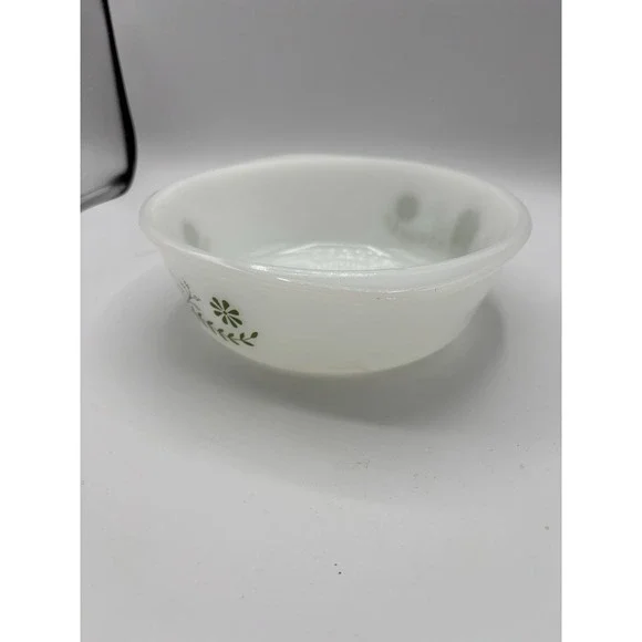 Vintage Glasbake Green Daisy Mixing Bowl 1 Quart J-514 USA Milk Glass - Picture 3 of 7